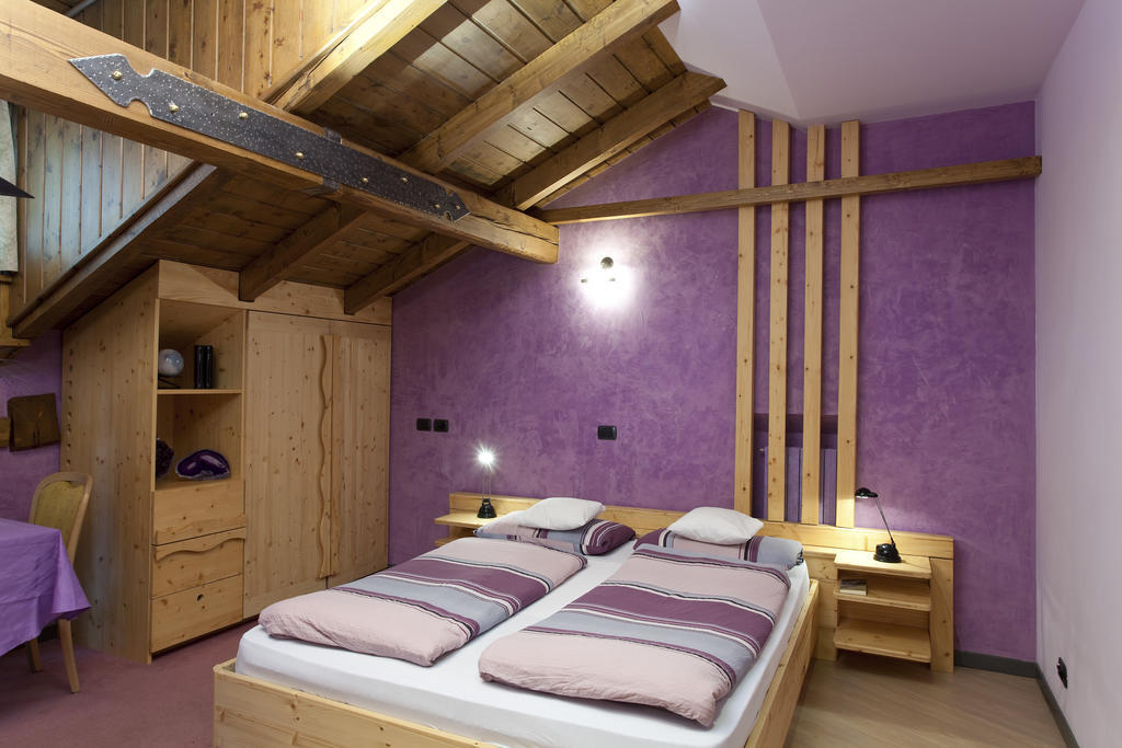 Hotel Marzia ลีวินโญ ภายนอก รูปภาพ