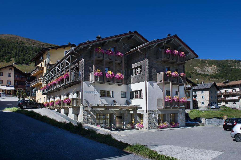 Hotel Marzia ลีวินโญ ภายนอก รูปภาพ