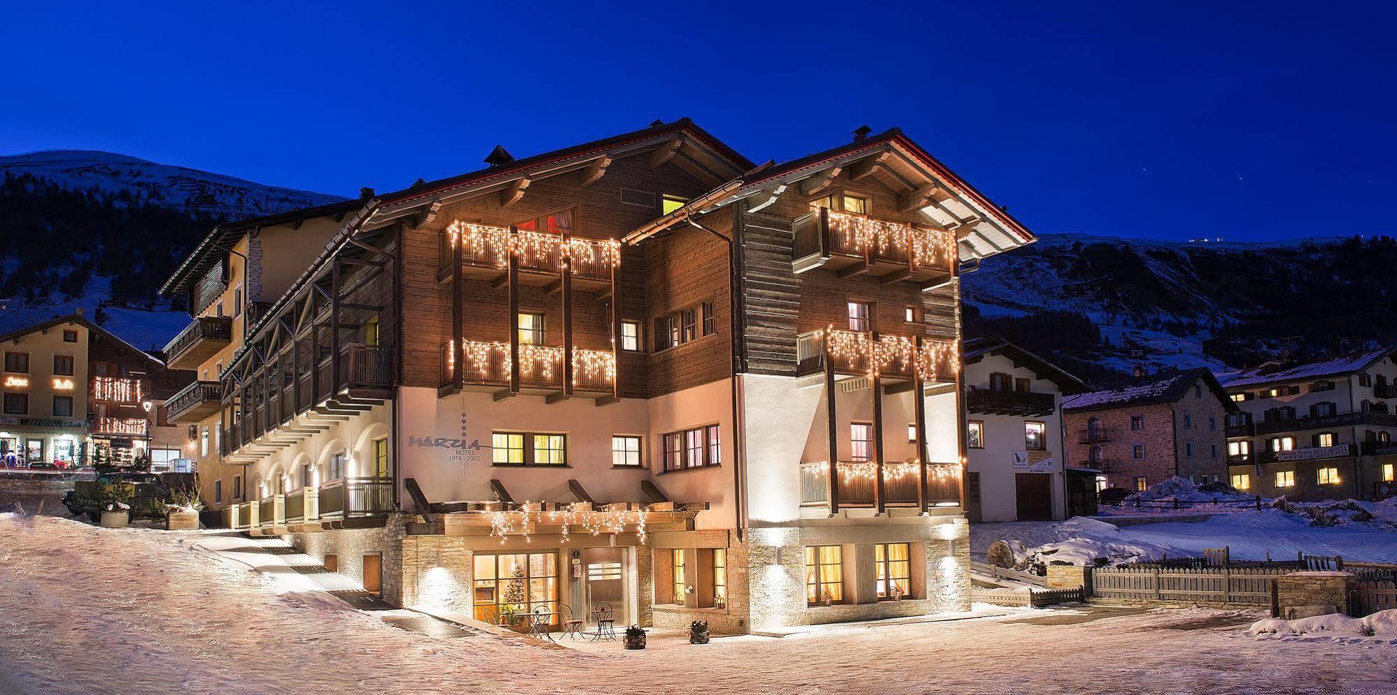 Hotel Marzia ลีวินโญ ภายนอก รูปภาพ